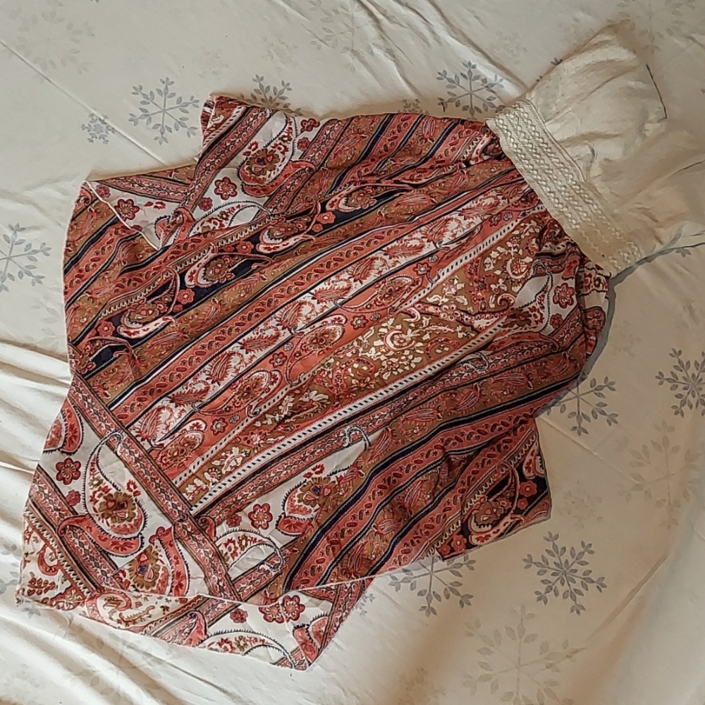 Rue21, Medium